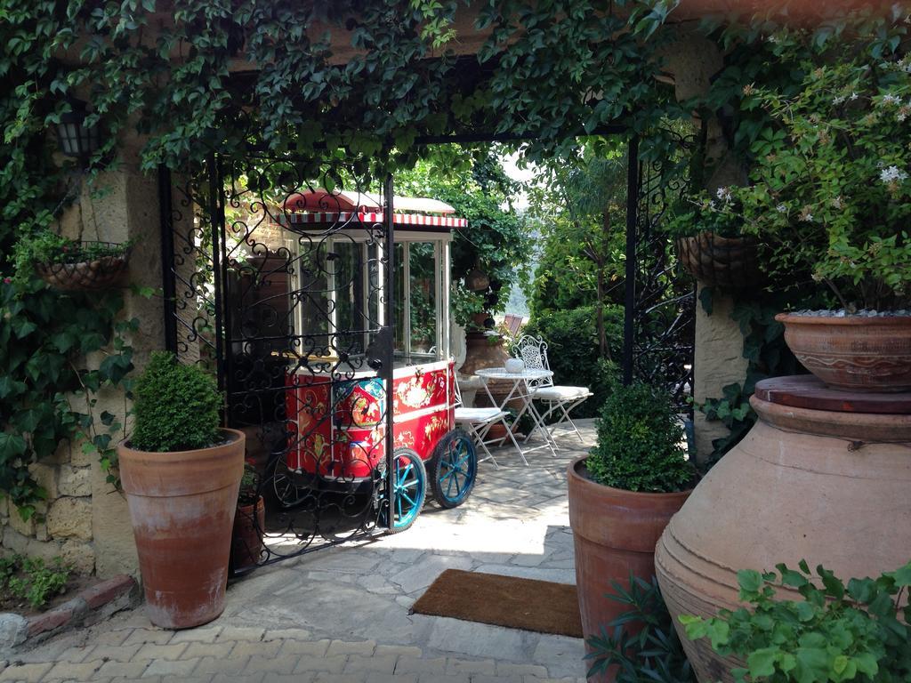 Manici Kasri Küçükkuyu Exterior foto