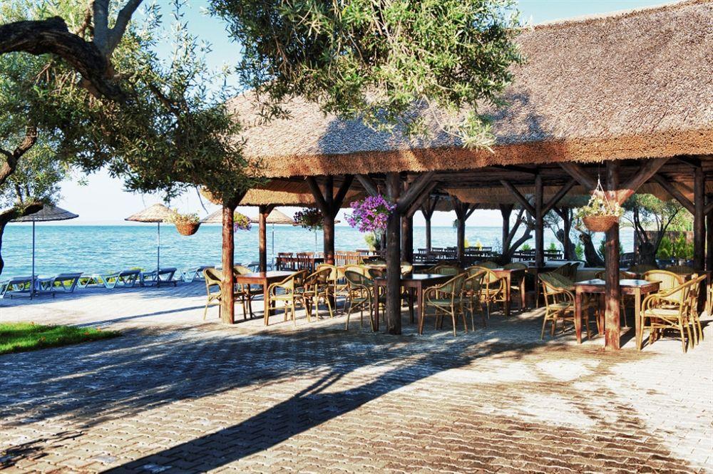 Manici Kasri Küçükkuyu Exterior foto