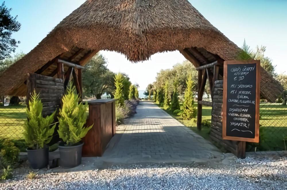 Manici Kasri Küçükkuyu Exterior foto