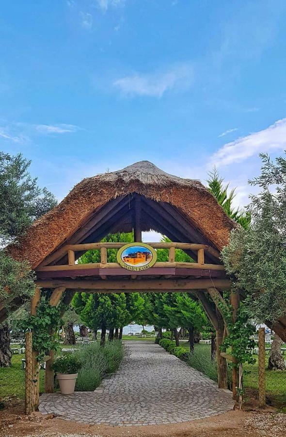 Manici Kasri Küçükkuyu Exterior foto